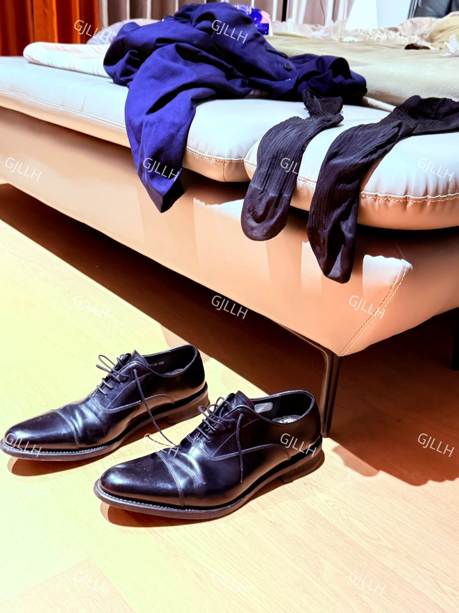 他妈的 操完了就走。 但是是真的被干爽了 😅