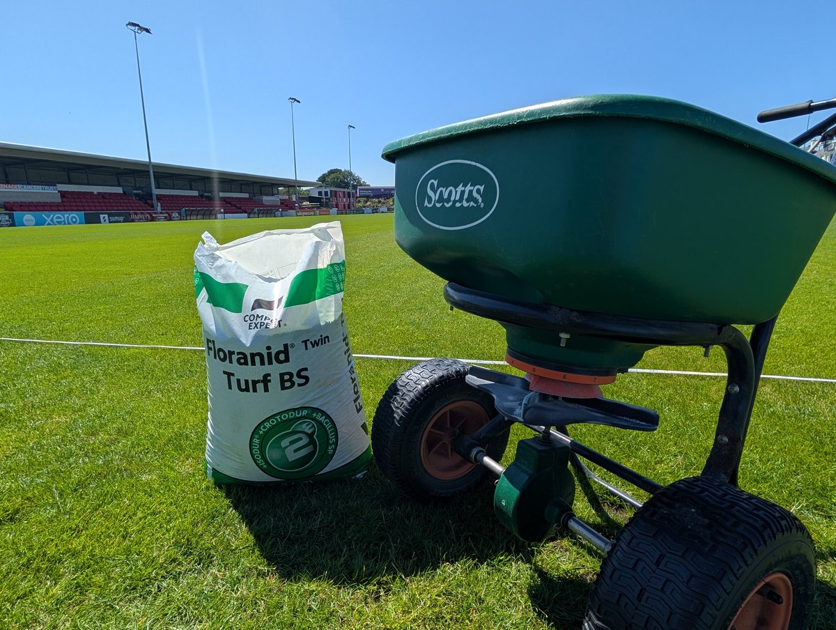 Simon Rudkins (@simonrudkins) on Twitter photo A hot day at The Dripping Pan. Length cut at 32mm then some fertiliser to push the pitch on. 26 days until first friendly. Still some thin areas.
Great results from the <a href="/COMPOEXPERTTurf/">COMPO EXPERT Turf</a> Floranid Turf BS from <a href="/AgrovistaAMNTY/">Agrovista Amenity</a> last year so going with that as a base feed. A hot day at The Dripping Pan. Length cut at 32mm then some fertiliser to push the pitch on. 26 days until first friendly. Still some thin areas.
Great results from the <a href="/COMPOEXPERTTurf/">COMPO EXPERT Turf</a> Floranid Turf BS from <a href="/AgrovistaAMNTY/">Agrovista Amenity</a> last year so going with that as a base feed.