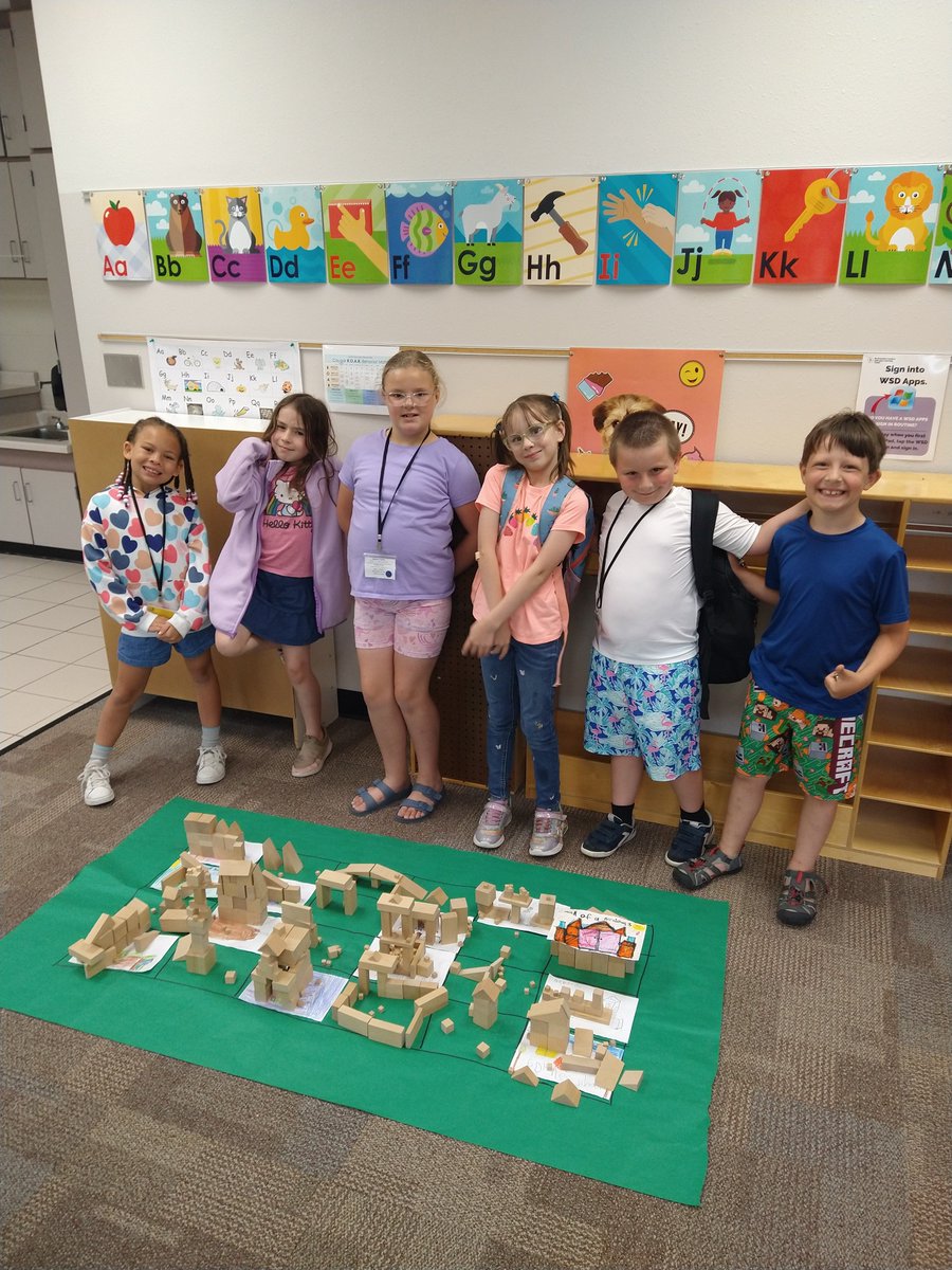 The summer learners from the "Transition to 3rd Grade" class at #WausauSchools South Mountain created a block town and a web!