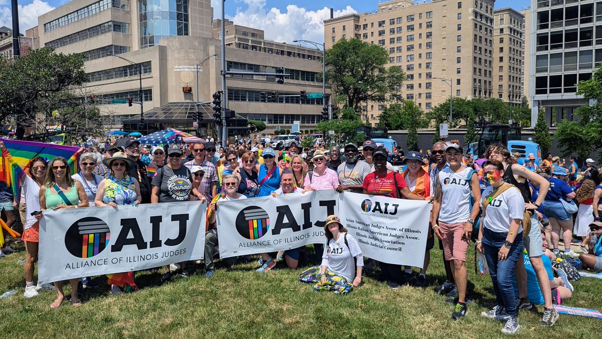 mike_cabonargi's tweet image. Still buzzing from marching in yesterday's Chicago Pride Parade. Beyond the celebration, it's a powerful reminder of how far we've come and how much more there is to do. Honored to stand in solidarity with so many incredible people. Happy Pride, Chicago! 🏳️🌈 #Pride