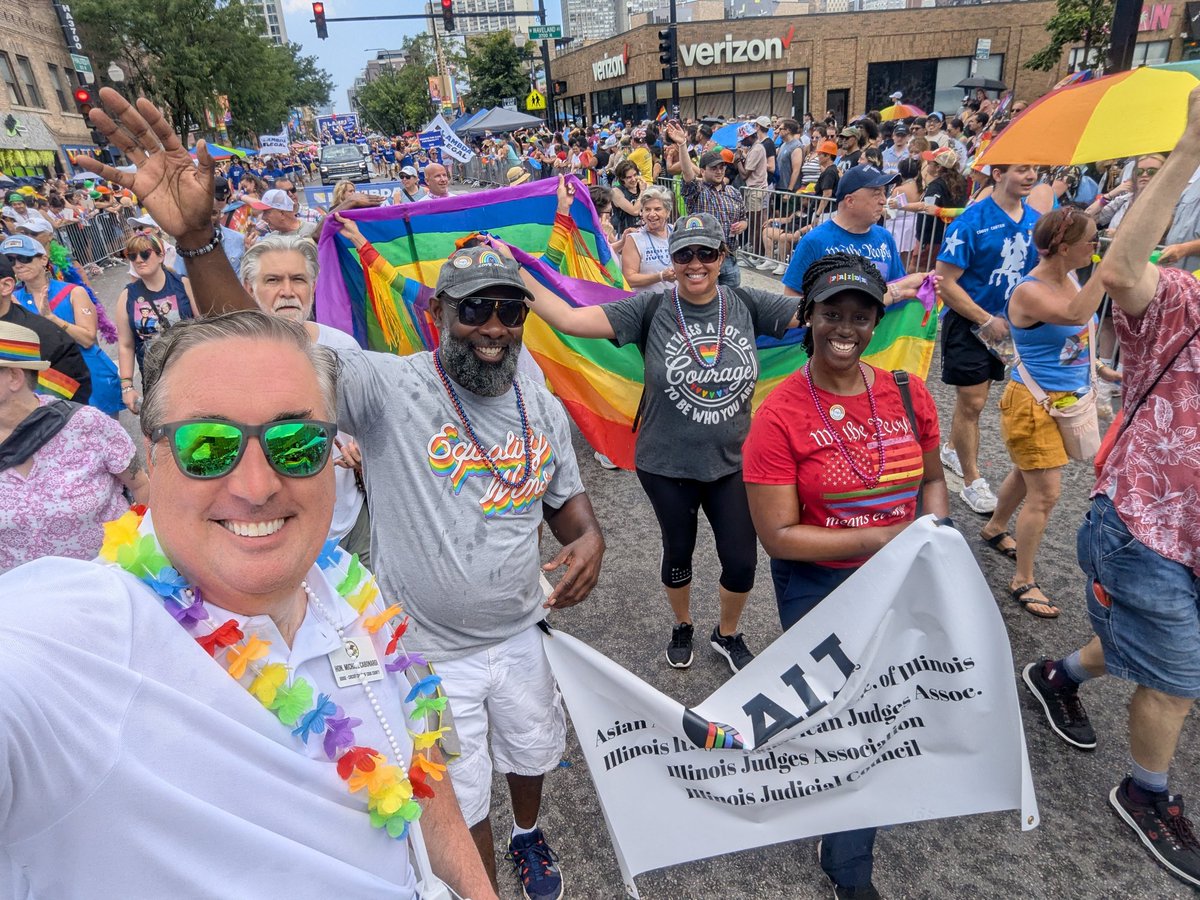 mike_cabonargi's tweet image. Still buzzing from marching in yesterday's Chicago Pride Parade. Beyond the celebration, it's a powerful reminder of how far we've come and how much more there is to do. Honored to stand in solidarity with so many incredible people. Happy Pride, Chicago! 🏳️🌈 #Pride