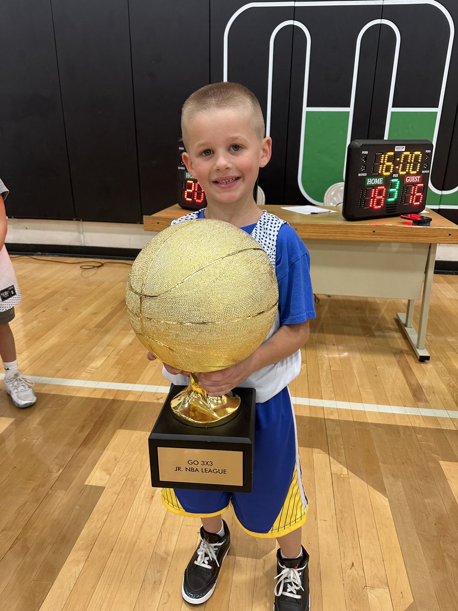 Boys played great and finished strong tonight in the championship game! Can’t wait to coach these boys again in the winter!