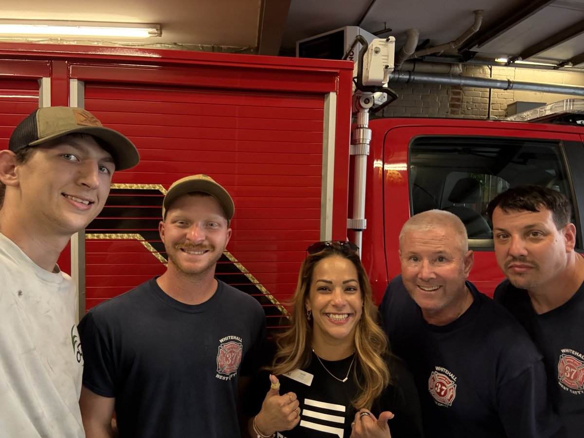 Yanet Aponte (@yanet0884) on Twitter photo Always an honor to visit our local firefighters to bring them refreshments and our best FirstNet promotions!!!
<a href="/KDeSantiago5/">Karla DeSantiago 🇲🇽</a> <a href="/team_oselett/">Danielle Oselett</a> <a href="/FirstNet/">FirstNet, Built with AT&T</a> #lifeatatt Always an honor to visit our local firefighters to bring them refreshments and our best FirstNet promotions!!!
<a href="/KDeSantiago5/">Karla DeSantiago 🇲🇽</a> <a href="/team_oselett/">Danielle Oselett</a> <a href="/FirstNet/">FirstNet, Built with AT&T</a> #lifeatatt