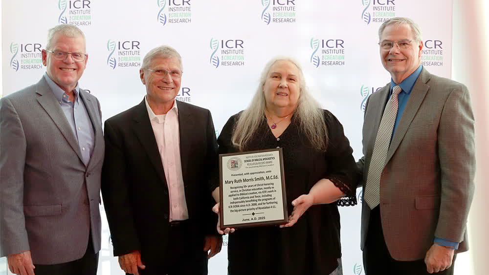 ICRscience's tweet image. 🎉 Mary Morris Smith, an employee of ICR for many years, has retired.
ICR honored Mary and her work at a dinner on June 26, presenting her with a plaque of appreciation. We wish her and her family the best in the coming years!
icr.org/article/mary-s…
icr.edu