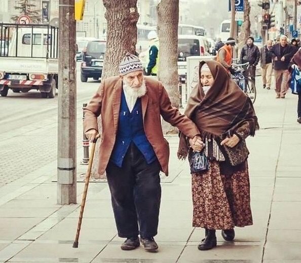 ↴' ❁♩

"

اللهم حنانًا من لدُنك يؤنسُ أرواحنا، ولُطفًا تدرأ به عنّا النوائب يا الله..

ا

                       🤲🏻♥️
●══༅༄༅ ✰ ༅༄༅══●
#صباح_الخير 
#صباح_الاشياء_المشرقه