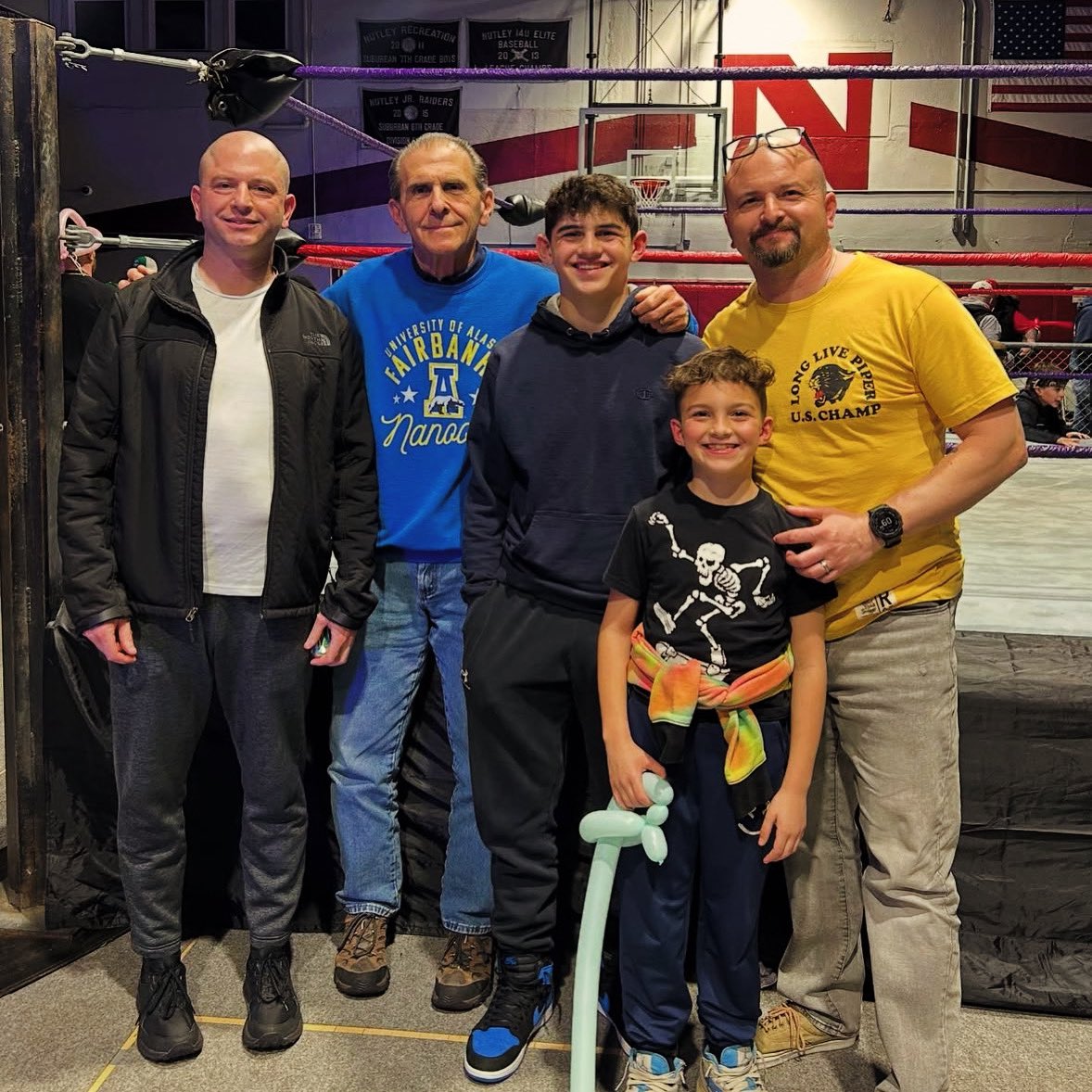 WrestlingIWF's tweet image. A salute to our Fans!  Your support of our athletes is our driving force, a source of inspiration, and a crucial element for our success! 🙏🏆💪