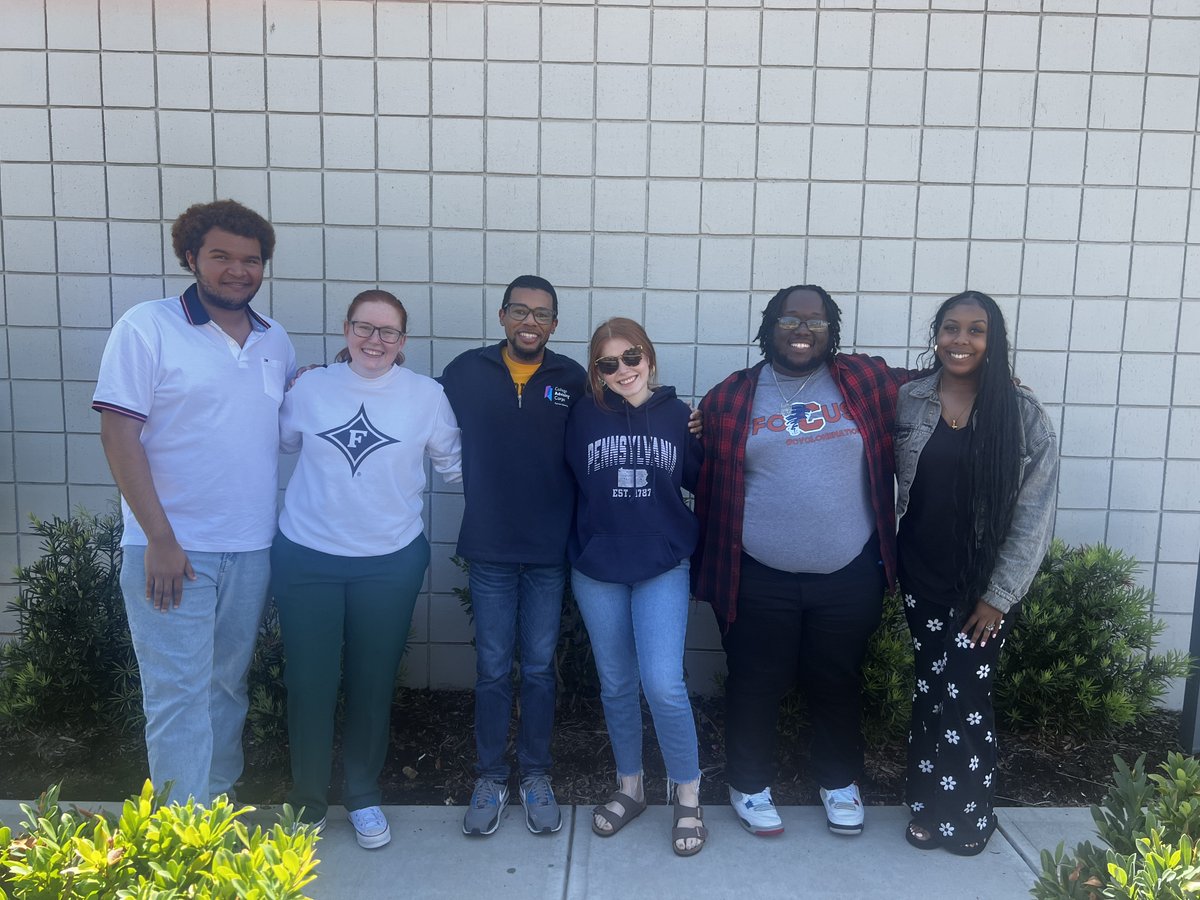 It’s been a BIG year for the Furman College Advising Corps, and we’re so proud of these six <a href="/AmeriCorpsSC/">AmeriCorps of SC</a> 
members!

Are YOU interested in serving our community as an adviser next year? Learn more &amp; apply here &gt; arrasfoundation.org/college-advisi…