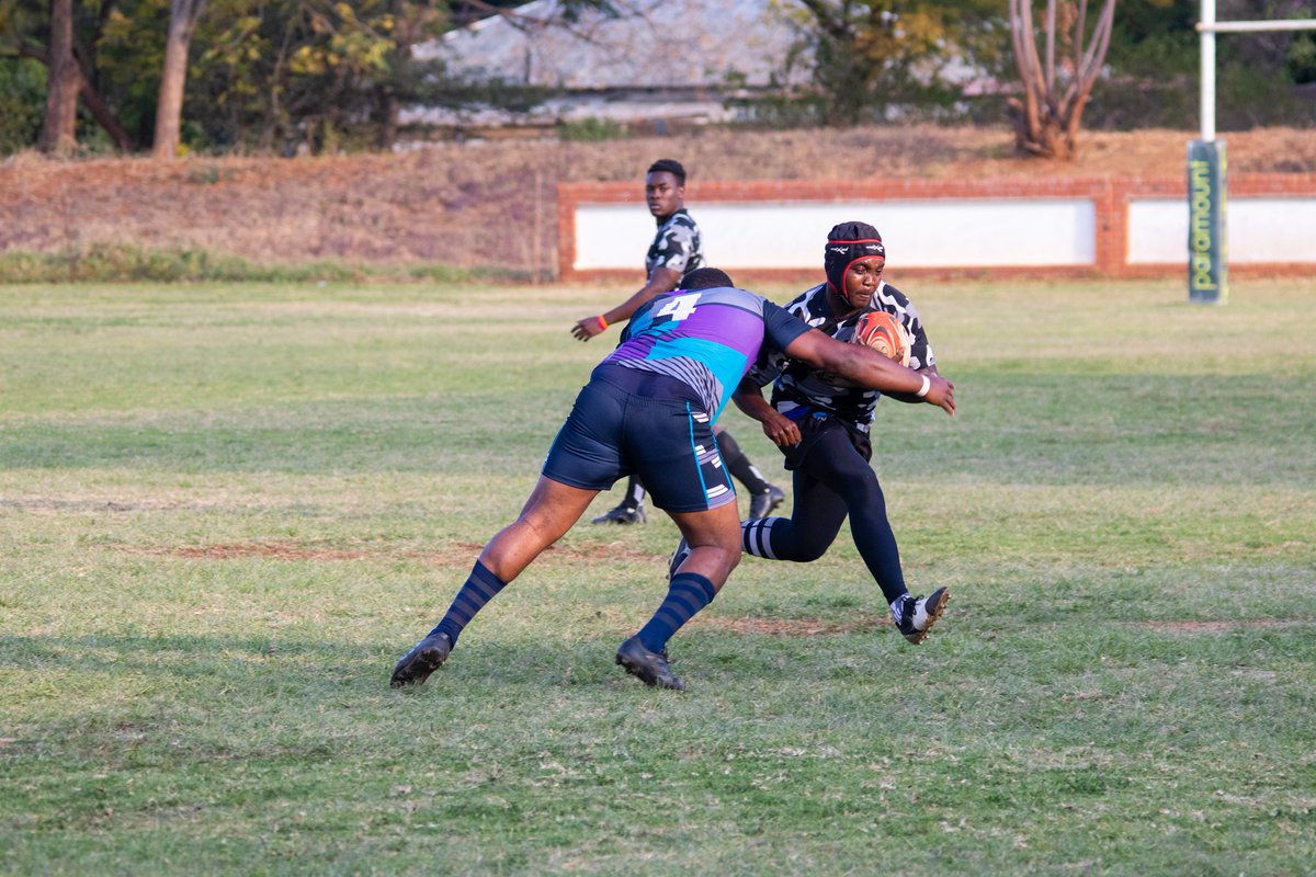 MiltoniansRc's tweet photo. The Battle in pictures #MatabelelandRugby #ClubRugby #League #ZimbabweClubRugby #ZimbabweRugby
📸@BusaniBango https://t.co/987YYthpFh