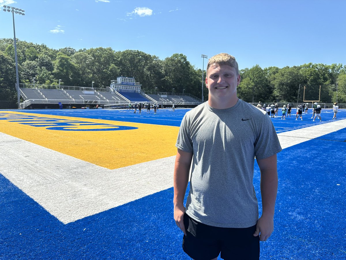 Mason Wheeler (@masonwheeler28) on Twitter photo Wanted to thank <a href="/CoachMikeDay/">Michael Day</a> for the 5 ⭐️ tour of the <a href="/UNewHavenFB/">New Haven Football</a> Facilities today. All I can say is WOW. 1st class all the way. Super impressive.
<a href="/Mazon_walker99/">Coach Walker</a> <a href="/coach_pow/">Mark Powell</a> Wanted to thank <a href="/CoachMikeDay/">Michael Day</a> for the 5 ⭐️ tour of the <a href="/UNewHavenFB/">New Haven Football</a> Facilities today. All I can say is WOW. 1st class all the way. Super impressive.
<a href="/Mazon_walker99/">Coach Walker</a> <a href="/coach_pow/">Mark Powell</a>