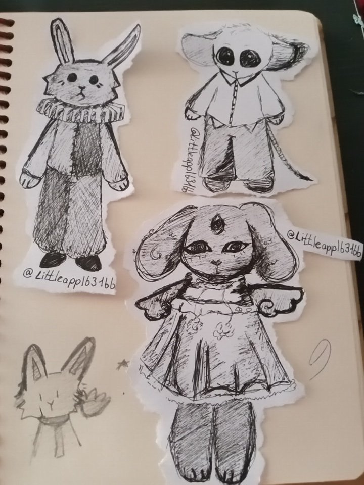 Littleappl63166's tweet photo. Dibujitos que hice en mi tiempo libre 🐱💚
#draw https://t.co/ycaB0VcbZu