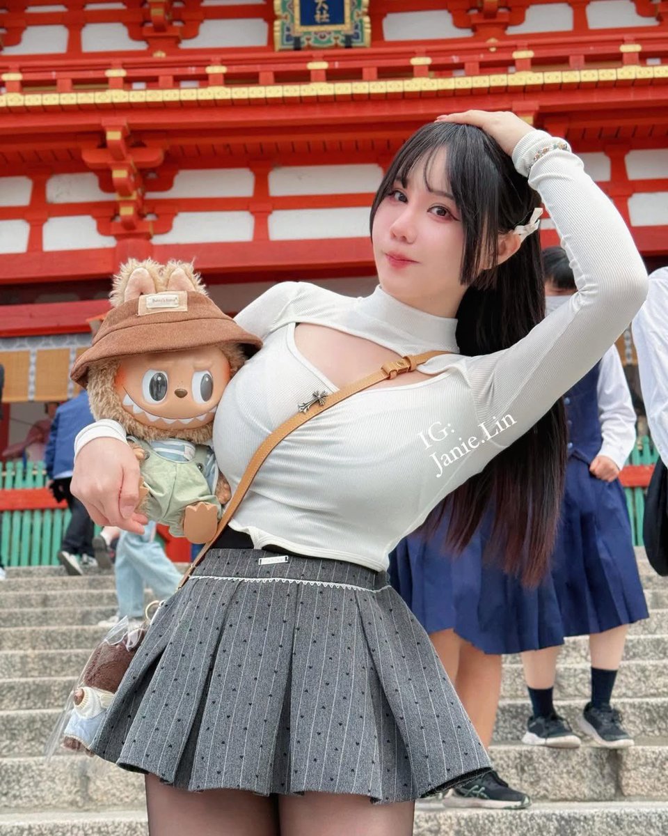 🤎 #labubu #japan
✿
allmylinks.com/janielin