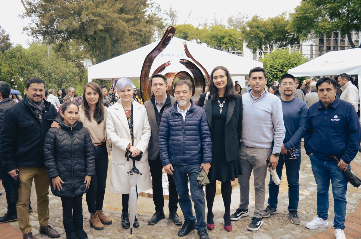 👩 La #UDA participó en la elaboración del primer Memorial de Víctimas de Femicidio del #Ecuador

Nuestra vicerrectora académica, Prof. Genoveva Malo Toral, mencionó que la Universidad forma seres humanos sensibles, comprometidos y capaces de cuidar la vida; por ese motivo, se ha