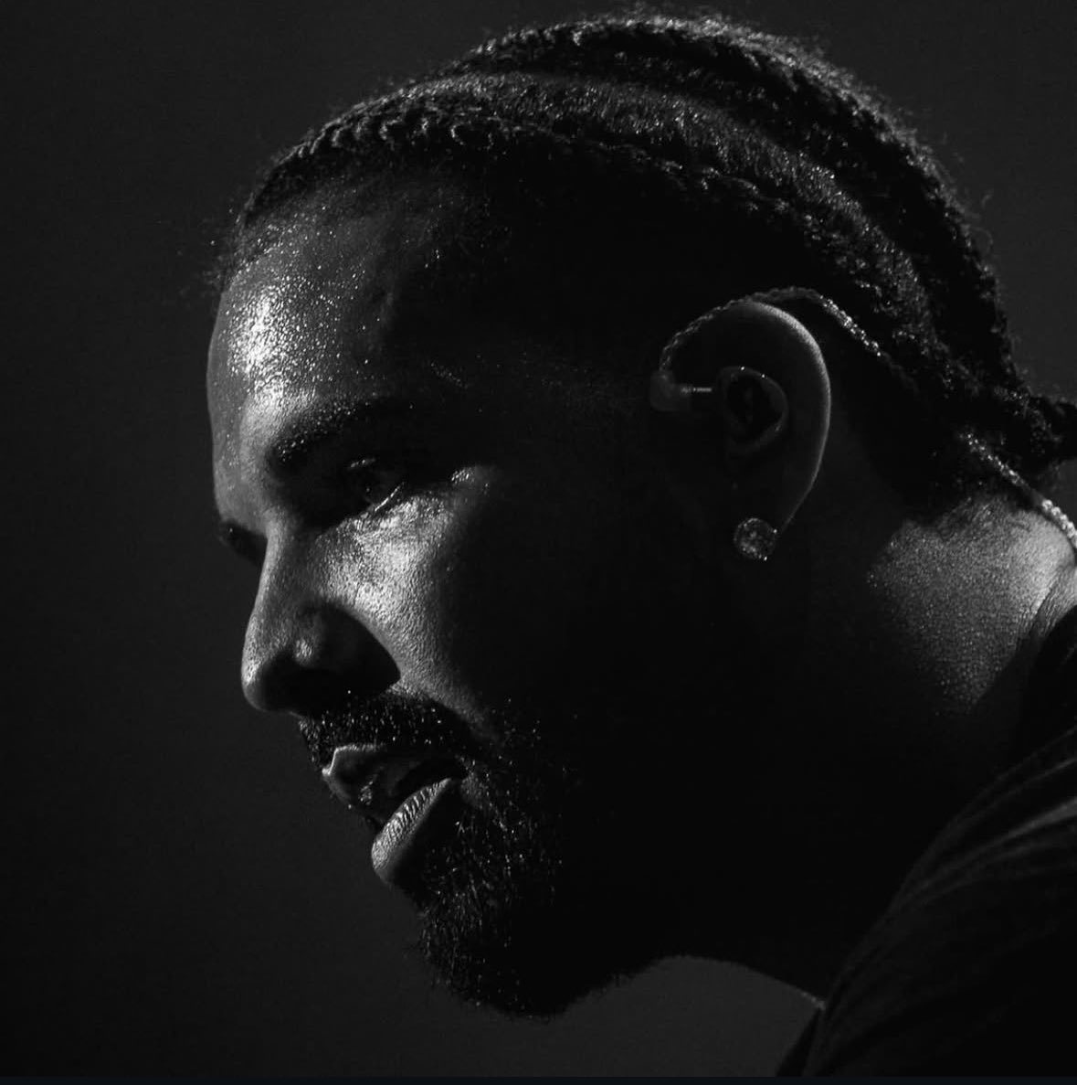 Drake Updates tweet media