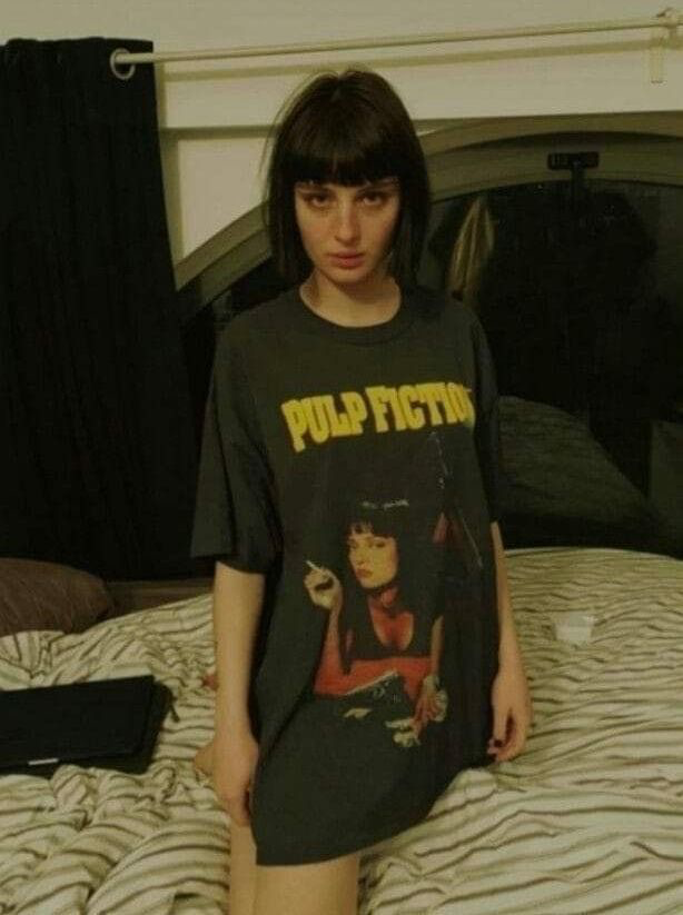 TheCinesthetic's tweet photo. Alice Pagani wearing Pulp Fiction shirt. https://t.co/aDqOMFbGEQ