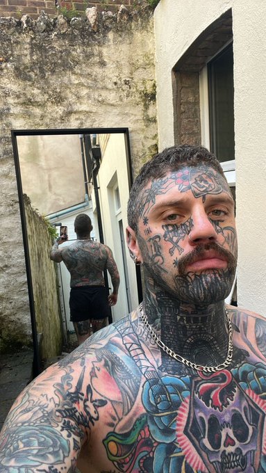 Watch EVERGREEN🌲's leaked NSFW photo on TwXstars