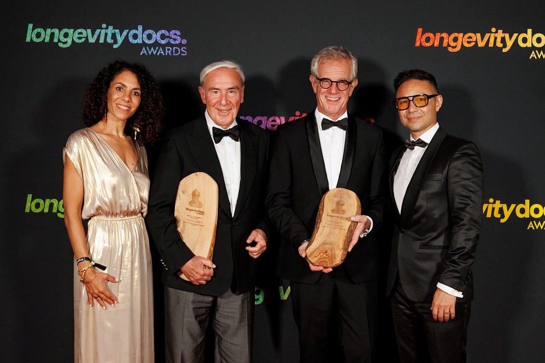 BuckInstitute's tweet image. Congratulations to our CEO, Eric Verdin, @DrKiprov and Circulate Health for receiving the award for the most significant therapeutic advance in the science of aging at the recent #LongevityDocs meeting in Cannes.