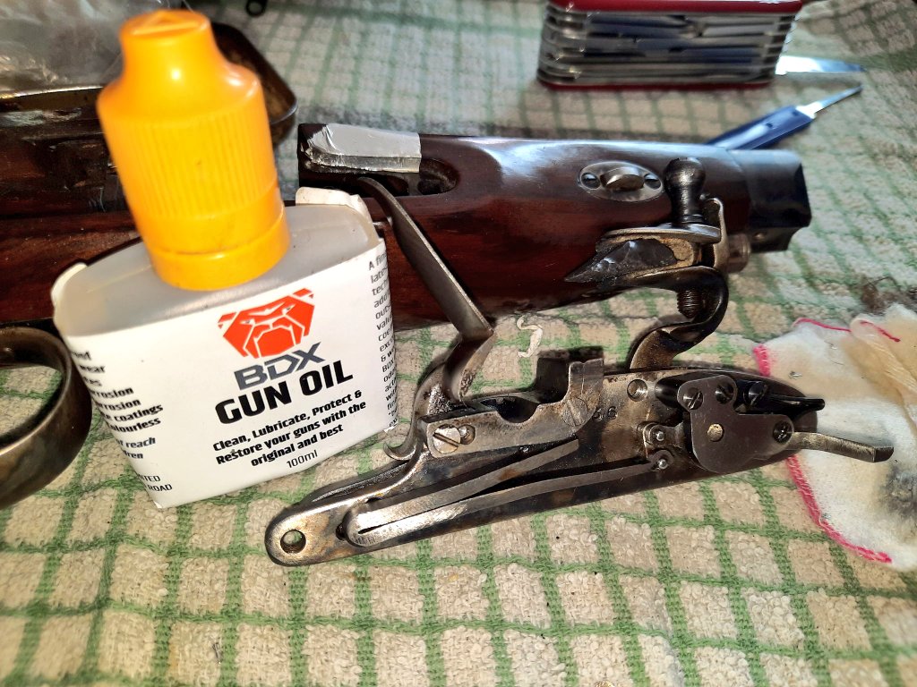 BulldogBDX's tweet photo. @mototingle You must get some of this.... so many people told us how good #BulldogBDX is on #guns we had to develop this one ๐๐
#GL101 #gunoil #BDXclub https://t.co/unJO7mWaZx