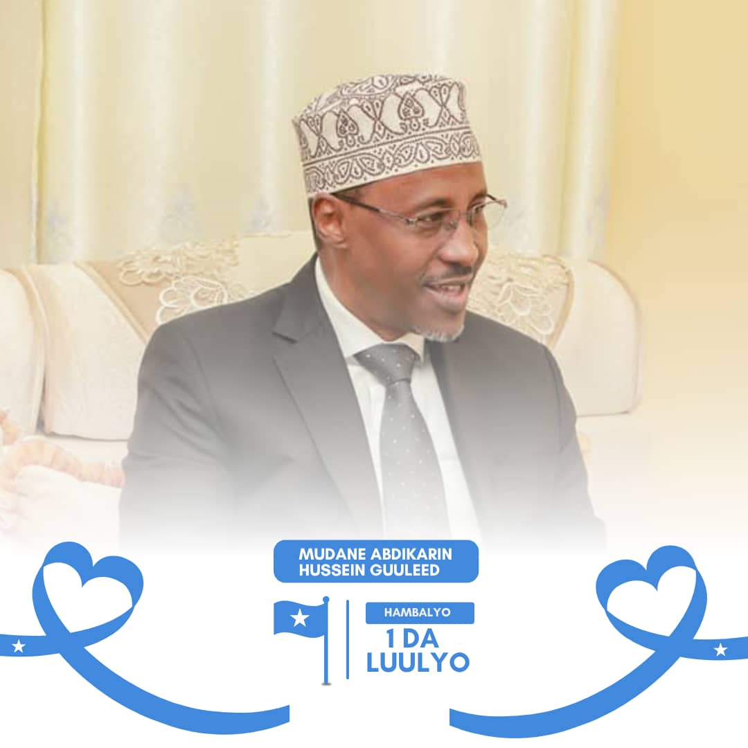 Hambalyo dhamaan umadda Soomaaliyeed munaabadda 65 guurada maalin xoriyadda iyo midnimadaa ee 1da Luulyo.
65 sano ka dib in Qarankeenu uu yaalo heerka maanta uu jooggo,

Midnimadii maalimtaa la yagleelayna ay maanta qilqiil ku jirto runtii waa ayaandaro iyo wax nagu ceeb ah.