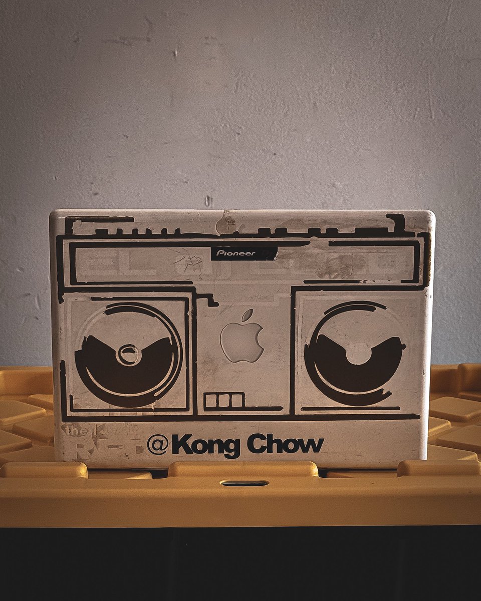 The OG Rump Shaker — my first DJ laptop.
Built like a tank. Played like a dream.
Met her end on an electro swing boat cruise when someone Charleston’d her off the table.

RIP, legend. You dropped beats… then dropped off deck. 💻⚓️🎶

#ELdjLOCO #RumpShaker #DJLife 
#oldDJGear