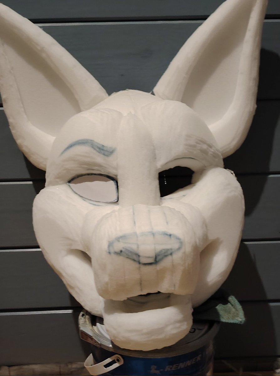 Sherlsup's tweet image. I continue making the fursuit. The base is almost ready.