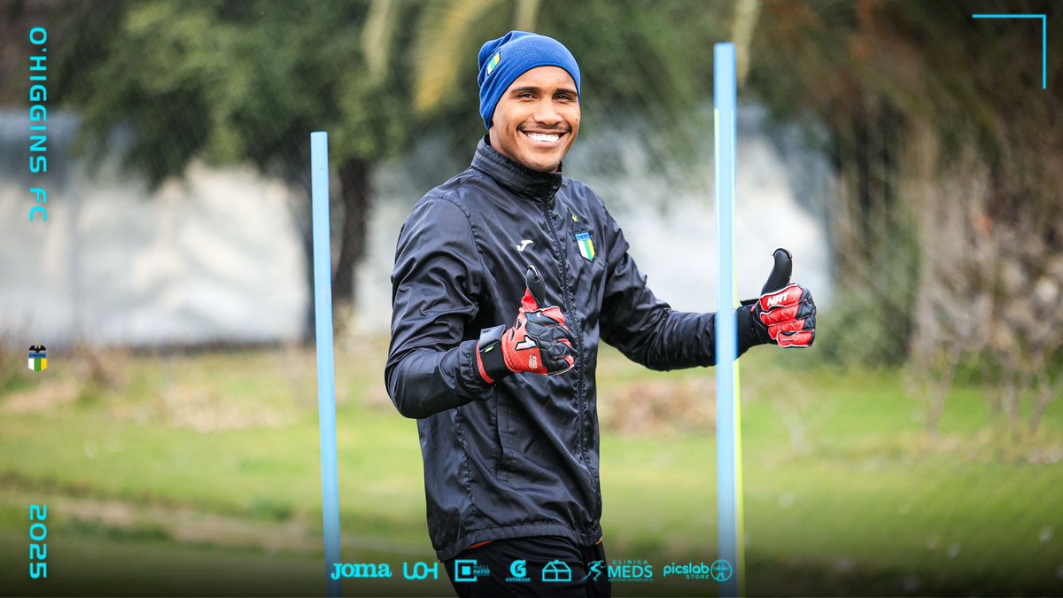 👋🏻 ¡Hola muchachos! 🇧🇼 ¡Los celestes están de regreso! 💪🏻

⚽️ Luego de una semana de descanso nuestro plantel retorna a los entrenamientos en el Monasterio Celeste de cara al segundo semestre 🇧🇼

#VamosLaCeleste 🇧🇼
