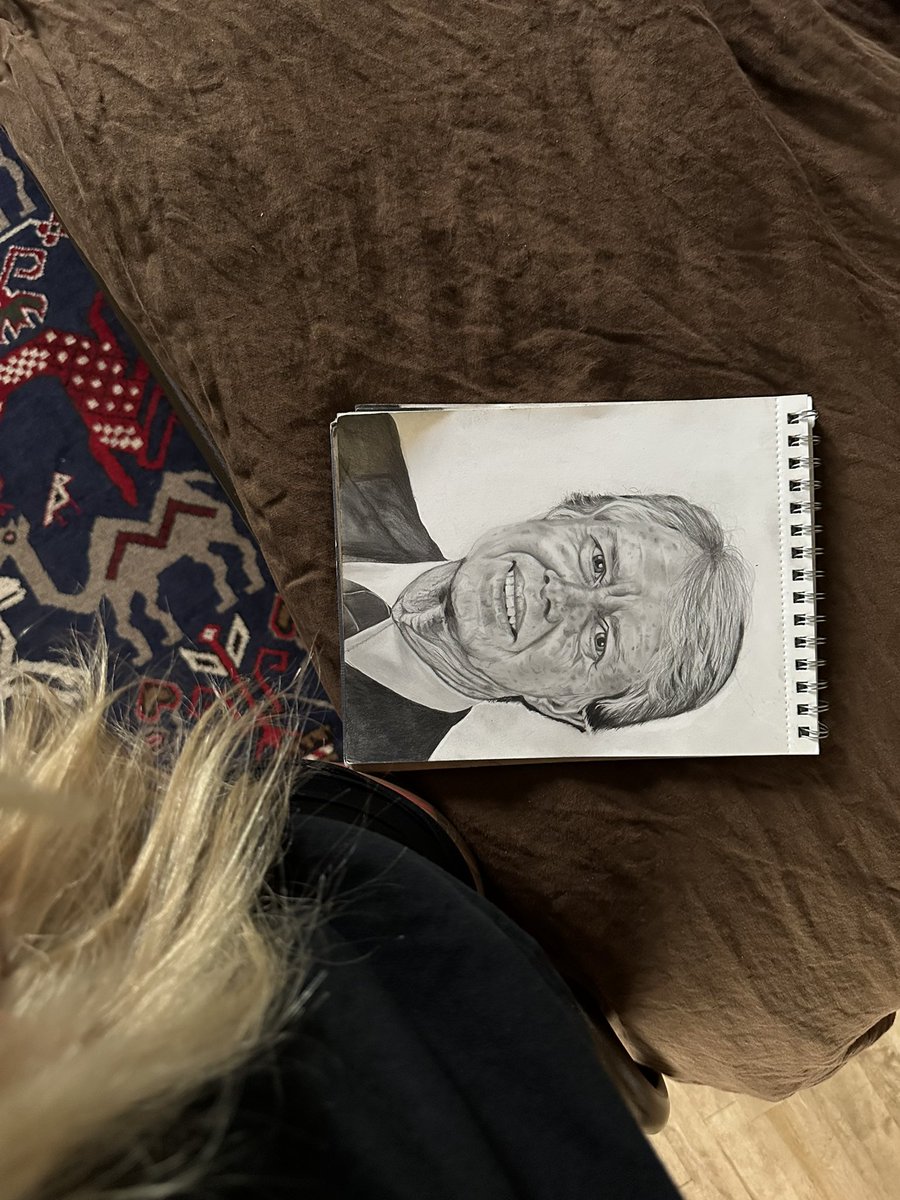 alexxistexxxas's tweet photo. Pretty close to completion! :-) https://t.co/PcON0WctBr
