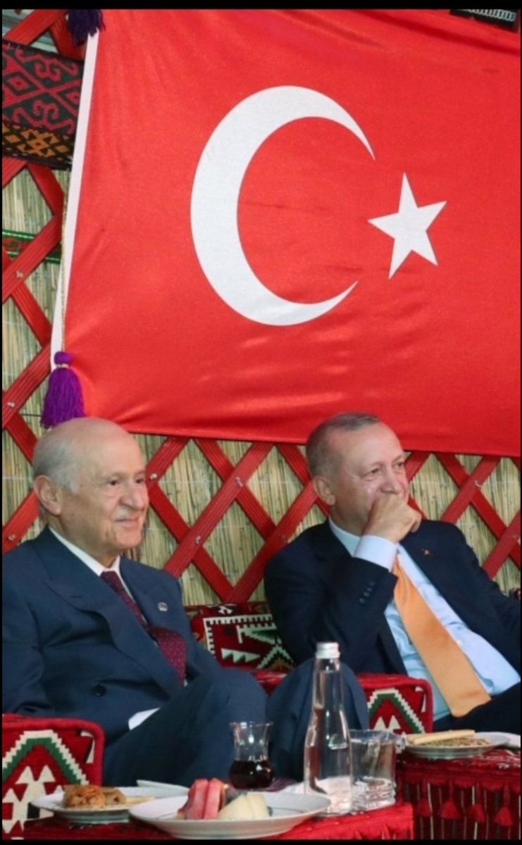 Müjde geleceği gün olması dileğiyle...

İnanıyoruz ki, Yüce Devletimiz bu haklı mücadelemize kayıtsız kalmayacaktır
Sayın <a href="/RTErdogan/">Recep Tayyip Erdoğan</a> 
Sayın  <a href="/dbdevletbahceli/">Devlet Bahçeli</a> 
Göklerden Gelen Karar
#3308RevizyonuTorbaya  #StajyerÇırağaDevlettenCanSuyu
<a href="/AYDIN367471/">AYDIN</a> <a href="/MSimsek33592/">Mustafa</a>
<a href="/K60592870Kadir/">ADAM GİBİ ADAM</a>
