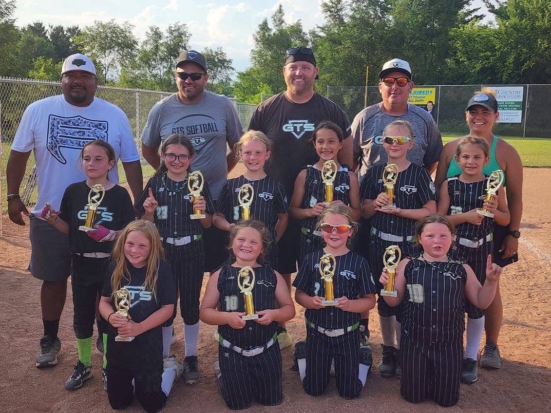 Congratulations to GTS 8u Futures - Hutchinson for winning the June Jamboree Championship in Janesville over the weekend! 

#𝘨𝘵𝘴𝘴𝘰𝘧𝘵𝘣𝘢𝘭𝘭
