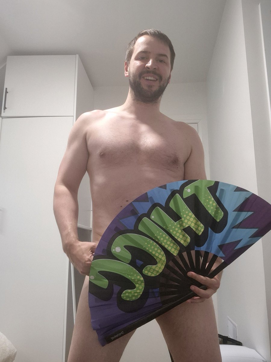 Happy Pride, celebrating all the queers in the world who I get to know, bond with &amp; bully. 🏳️‍🌈💪💖