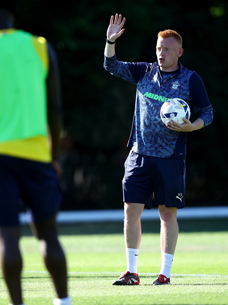 League 1 Minus 10: Pre Season 2025 - Part 1. RPs appreciated.

#saintsfc are back. Featuring Dragan speaks, KWP departs, Lallana leaves with class this time, Rasmus attempts to unsh!t his pants, failing upwards, Deadpool and them down the road.

leagueoneminus10.blogspot.com/2025/06/pre-se…