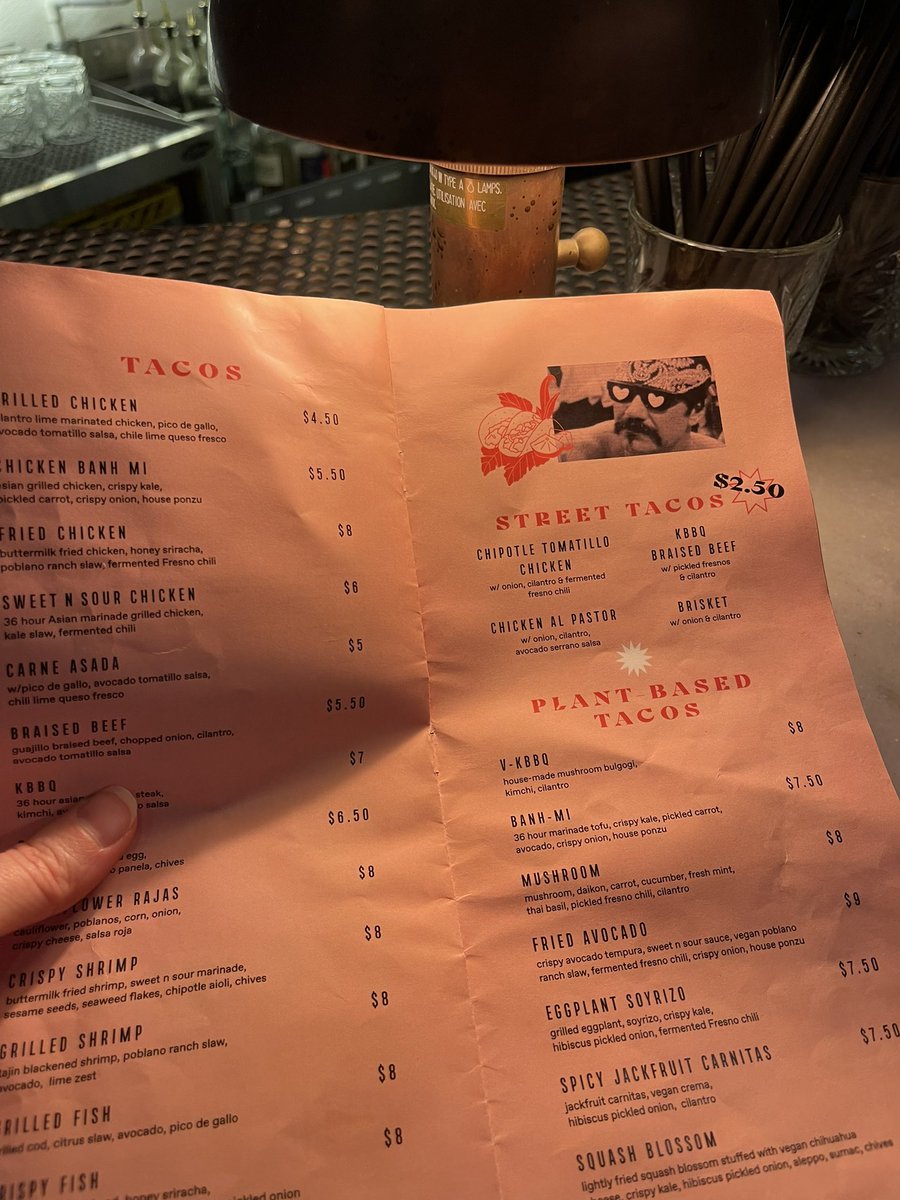 countcolors's tweet photo. One of my favorite places in LA with a vegan options is tacostumadre. They have a vegan taco and burrito menu.  Tacos here are really unique like Korean barbecue, eggplant soyrizo and fried squash blossom just to name a few. #losangeles #losangelesfood https://t.co/IaP6G0faCD