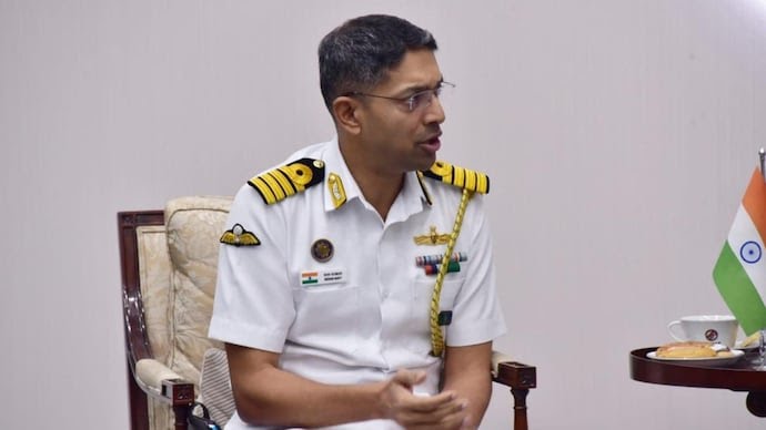 StrategicPak's tweet image. Indian Navy's Captain Shiv Kumar admitted Indian jets lost in May due to Government's restrictions

In Photo: Indian Defence Attache in Jakarta, Captain Shiv Kumar of Indian Navy