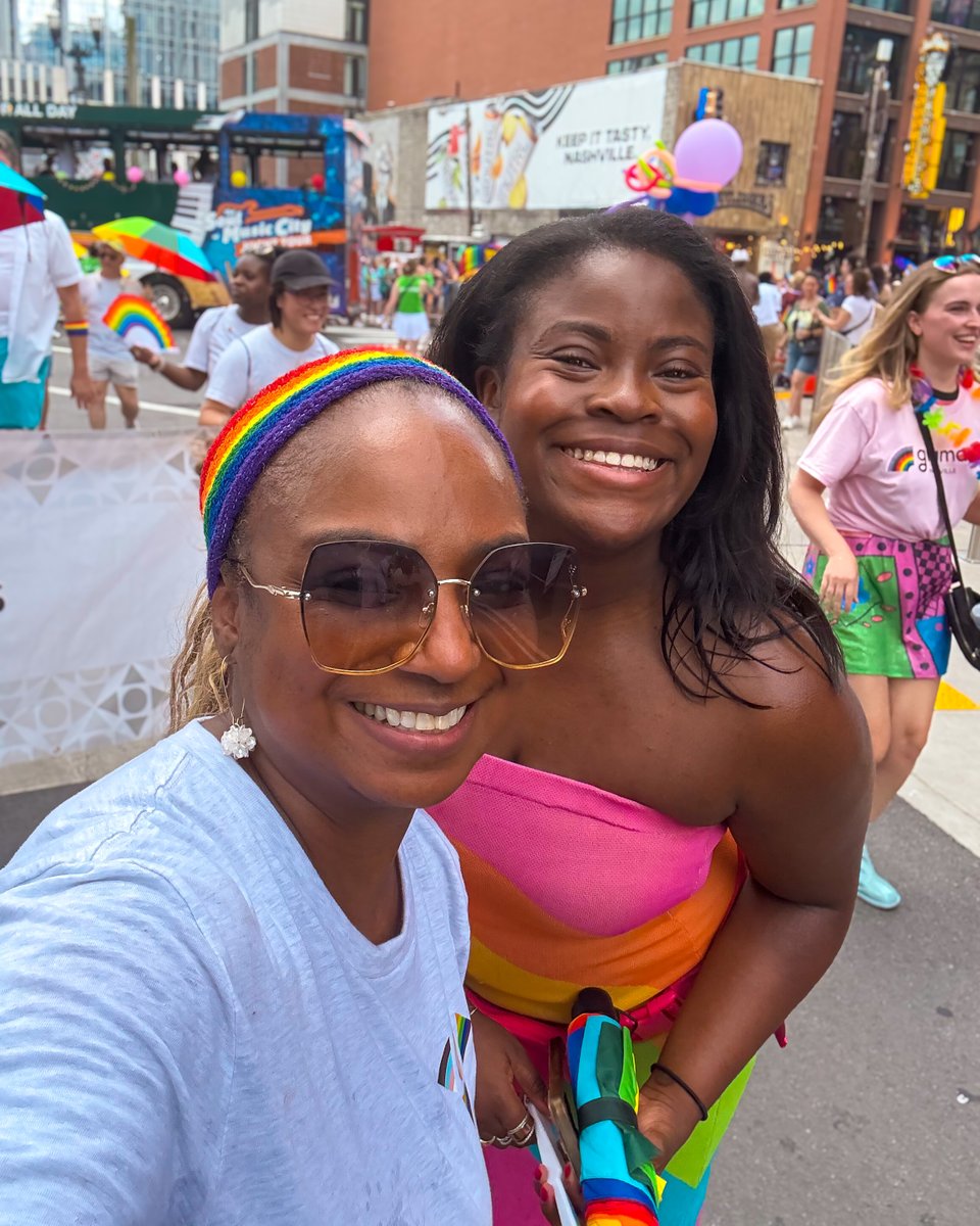 BassBerrySims's tweet photo. On Saturday, we had a great time with colleagues, family and friends celebrating #Pride Month starting with breakfast at the firm and then marching in the Nashville Pride Parade. #Pride2025 #NashvillePride https://t.co/1zrYAJxUve