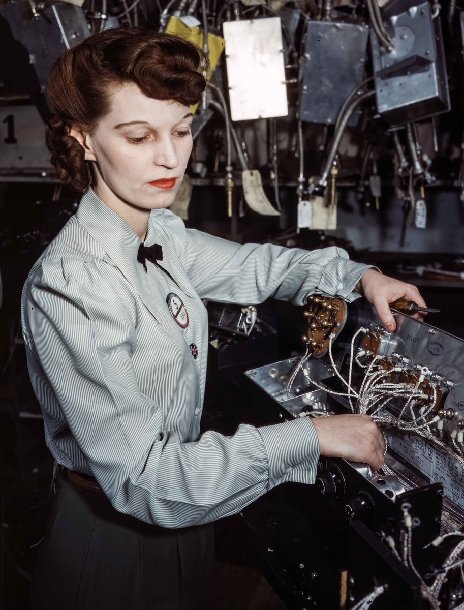 December 1941: Electronics technician, Goodyear Aircraft Corp., Akron, Ohio.