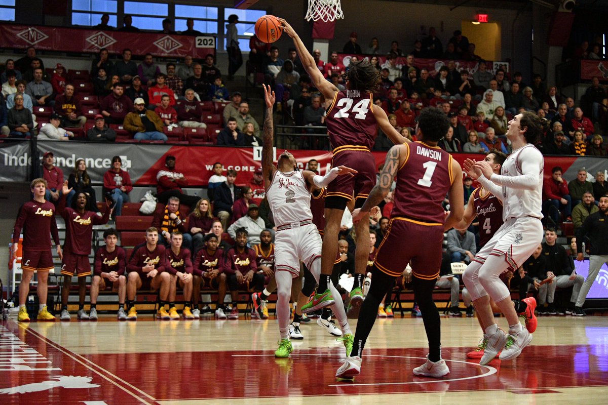 Lincoln Williams (@lincolnw_11) on Twitter photo Blessed to receive an offer from Loyola🟤🟡⚫️!
<a href="/MacIrvinFire1/">MacIrvinFire</a> <a href="/KaysBasketball/">Kankakee Basketball</a> Blessed to receive an offer from Loyola🟤🟡⚫️!
<a href="/MacIrvinFire1/">MacIrvinFire</a> <a href="/KaysBasketball/">Kankakee Basketball</a>