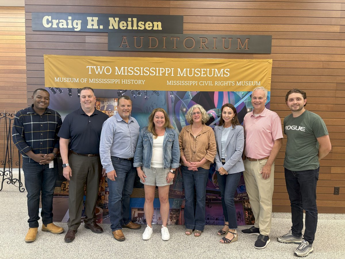 MDAH_Official's tweet image. We're so glad to have partnered with @Chase in hosting a community backpack giveaway at the Two Mississippi Museums on Saturday, June 28! Events like these bring us all together and uplift our students and lifelong learners.