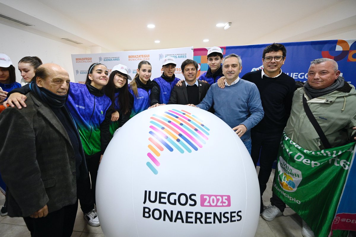 Kicillofok's tweet image. Con récord de participantes, ¡bienvenidos los Juegos Bonaerenses 2025!

Lanzamos una nueva edición de esta pasión que hace más de tres décadas iguala oportunidades para que todos puedan representar a sus distritos y este año cuenta con casi medio millón de inscriptos.