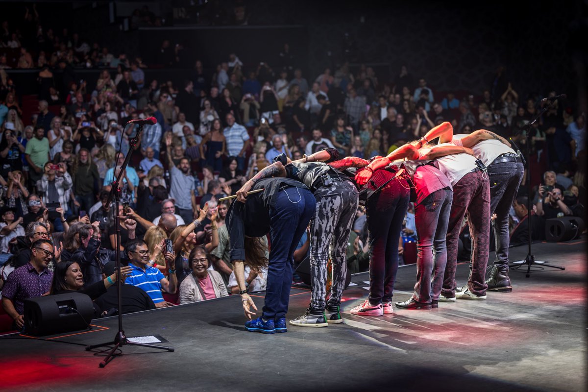 ForeignerMusic's tweet photo. Performed “I Want to Know What Love Is” in support of non-profit Project Angel Food. Their mission is to nourish those most in need across Los Angeles.
Let’s come together to ensure they receive the support they deserve! #projectangelfood https://t.co/etYW0c1nGA https://t.co/VtubwEZ0uI