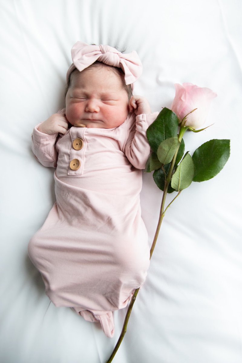 McDermedFox9's tweet image. Clara Rose Minelli decided to make her early debut on June 27th, 2025! Big brother is so in love and so are we. She’s our perfect little girl. 🥹💕
6/27/25
8 lbs 11 oz
21.5” long
7:43pm
@FOX9
