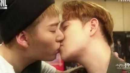 npomvtt's tweet image. Kpoppers crias de 4th/5th gen reclamando do Pepero game, enquanto isso os idols de kpop da 2nd gen em uma apresentação/esquete aleatória: