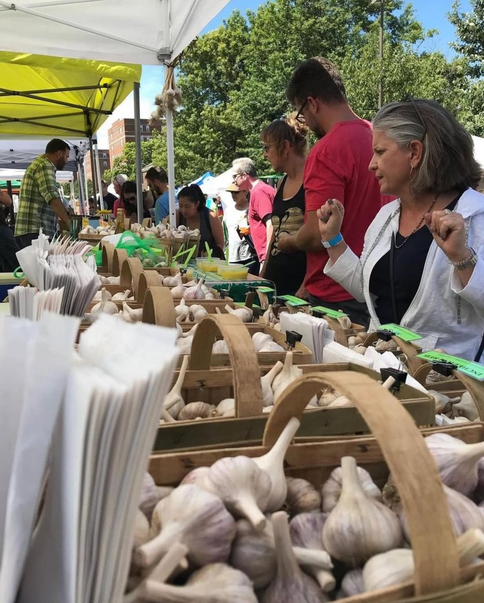 Shaker Square (@shakersquarecle) on Twitter photo Get ready to raise a stink—in the best way possible!
The Cleveland Garlic Festival is returning to the Square this August 23–24, and bringing the flavor, the fun, and the funk.
📍Shaker Square
đź“…Saturday, August 23 & Sunday, August 24
🎟️ Admission supports the <a href="/NUFarmersMarket/">North Union</a> Get ready to raise a stink—in the best way possible!
The Cleveland Garlic Festival is returning to the Square this August 23–24, and bringing the flavor, the fun, and the funk.
📍Shaker Square
đź“…Saturday, August 23 & Sunday, August 24
🎟️ Admission supports the <a href="/NUFarmersMarket/">North Union</a>