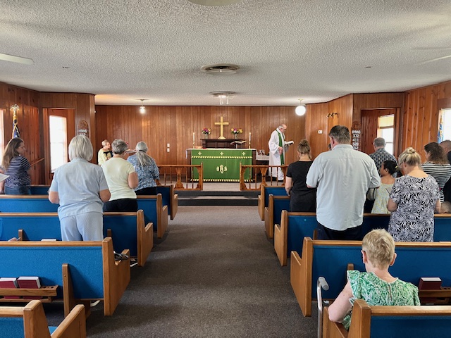 🙏 New location, same mission.

St. Mary’s Episcopal Church in Hillsboro opened the doors of its new space for its first service this weekend — a day filled with celebration, blessing, and renewed purpose. 🕊️💒

goo.su/0NeFNTx