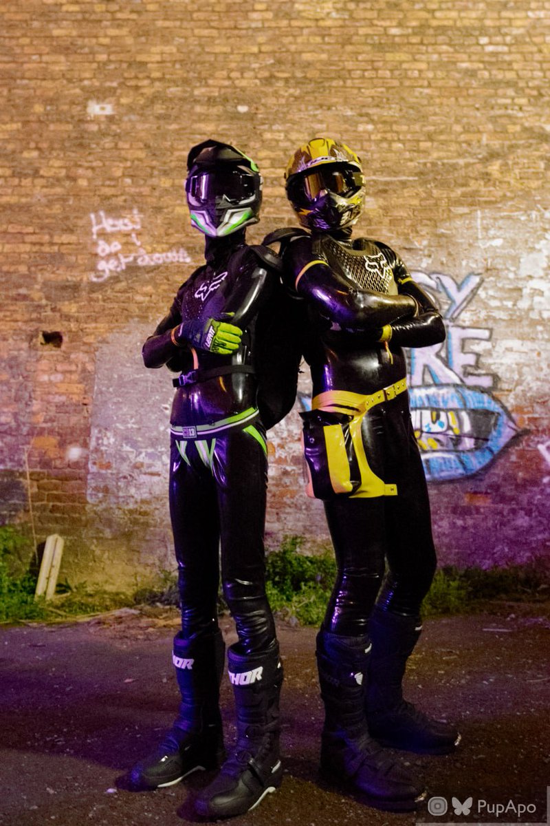 Have 2 lovely (and rubbery) Mx guys this #MXMonday 💚💛

🟨 = <a href="/Natex_xD/">N 8</a>
📸 = <a href="/PupperApo/">Pup Apo - Inactive</a>