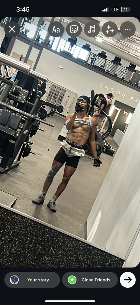 This_OrThat's tweet photo. Gym work I’ve been ghost 😈 https://t.co/VP1Azdj0LQ