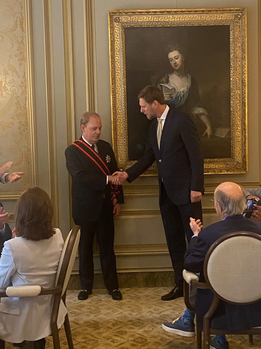 It was an honor to present Mr. Bret A. Clesi, Honorary Consul of Albania and proud Arbëresh descendant, with the Grand Cordon of the Royal Order of Skanderbeg, in recognition of his service and dedication to our shared heritage.
