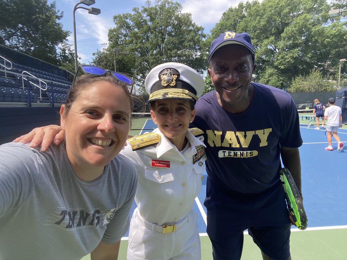 NavyWTennis's tweet image. A great day when Superintendent VADM Yvette Davids stops by camp. Go Navy!