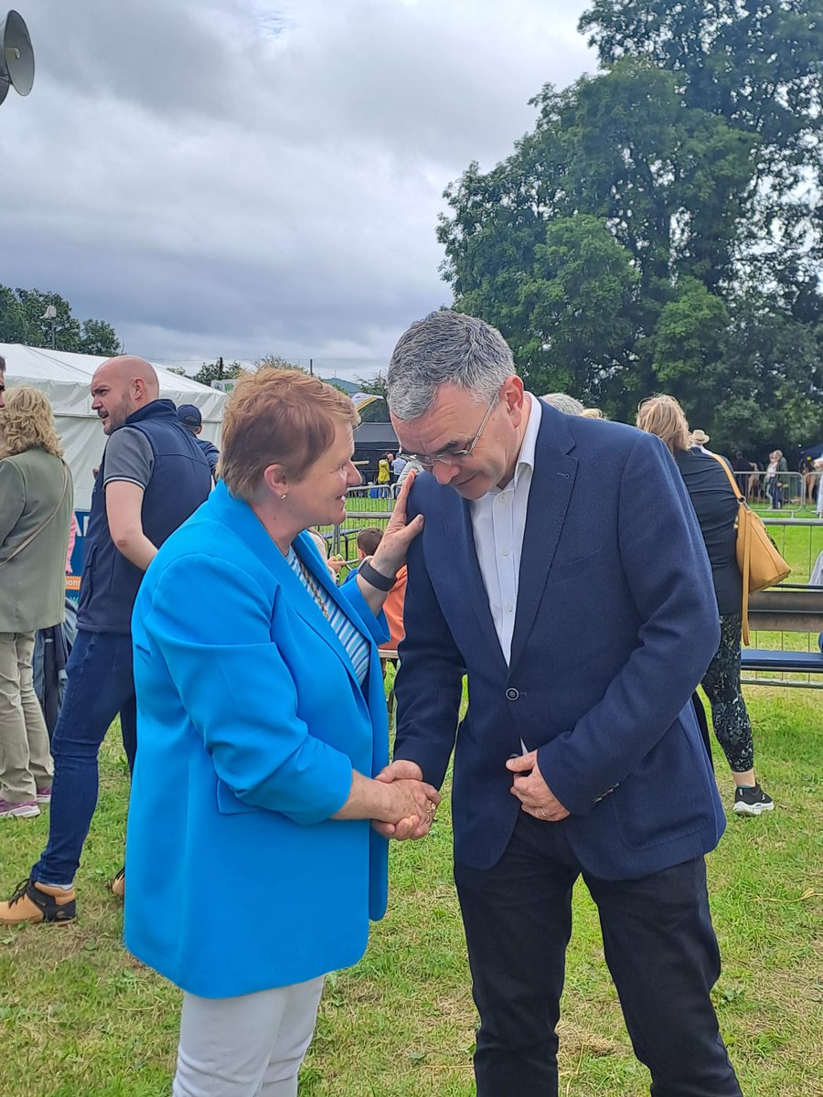 AliceDoyleIFA's tweet image. Great day of interaction with farmers ,trade stand holders politicians and American agricultural students at Charleville show on Saturday.
Super display of quality livestock and wonderful young handlers
#IFAmedia