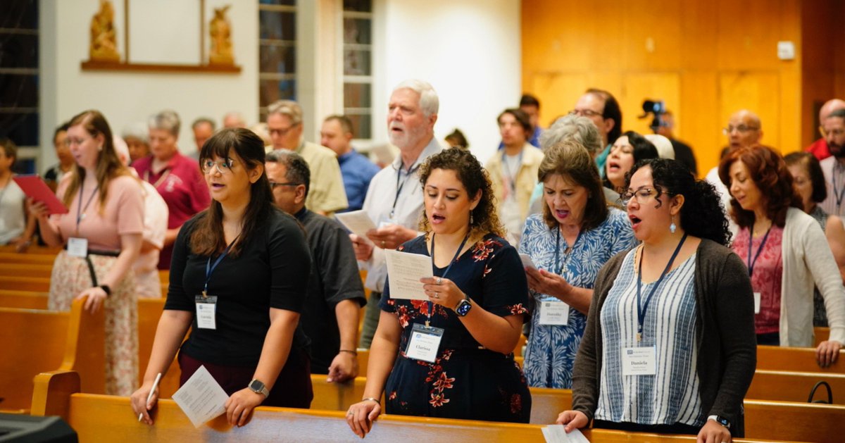 uiwcardinals's tweet image. 🎶 From many places, with one spirit! 🎶
UIW hosted NPM On-the-Road San Antonio, a mini-conference with workshops, speakers and liturgical leaders from across the country, building community through music, ministry and mission.
#YourJourneyOurMission #UIW