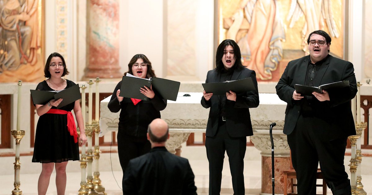 uiwcardinals's tweet image. 🎶 From many places, with one spirit! 🎶
UIW hosted NPM On-the-Road San Antonio, a mini-conference with workshops, speakers and liturgical leaders from across the country, building community through music, ministry and mission.
#YourJourneyOurMission #UIW
