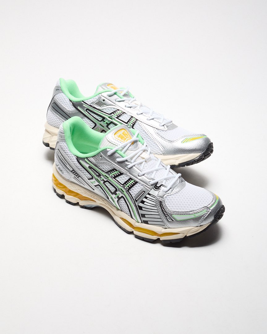 UNDEFEATEDinc's tweet image. Asics Gel-Kayano 12.1 ‘Silver Green Orange’ // Available Tuesday, 7/1 at 8am EST at Undefeated.com
@ASICSamerica